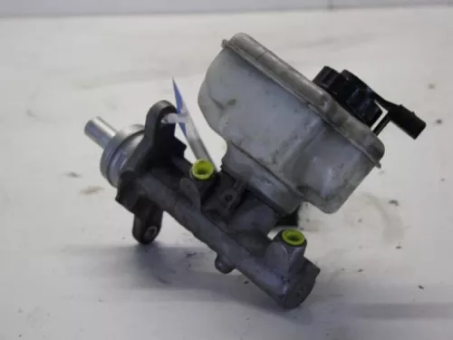 Hoofdremcilinder-7883050