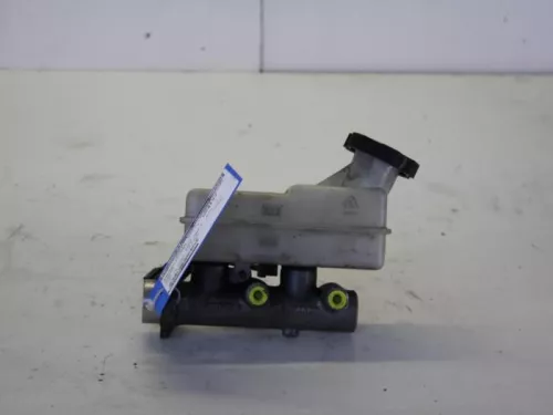 Hoofdremcilinder-7882727