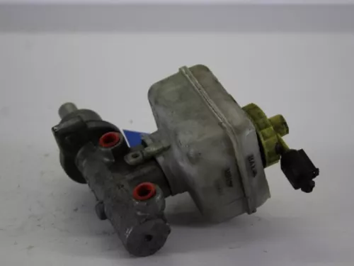 Hoofdremcilinder-7899583