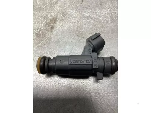 Injector (benzine injectie)-7471023 (17336969)