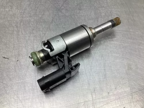 Injector (benzine injectie)-7745048 (19017030)