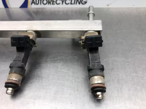 Injector (benzine injectie)-8161621 (21357392)
