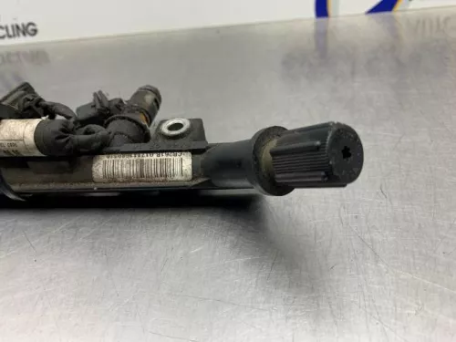 Injector (benzine injectie)-8307406 (22392811)