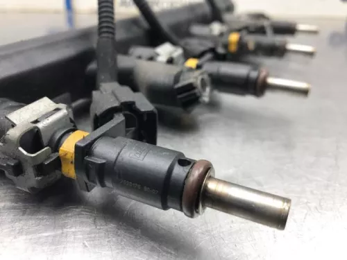 Injector (benzine injectie)-8126851 (20424878)