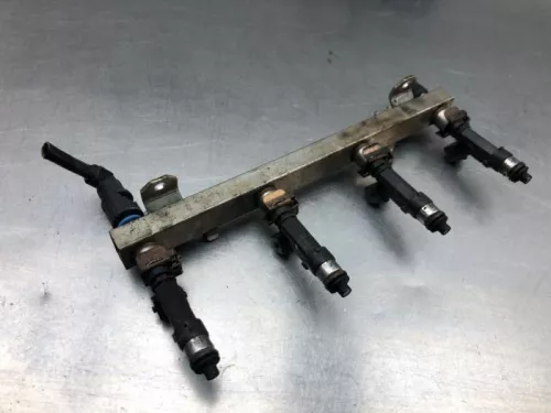 Injector (benzine injectie)-8214123 (21246077)