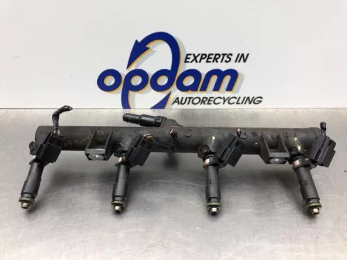Injector (benzine injectie)-8236782 (21308844)