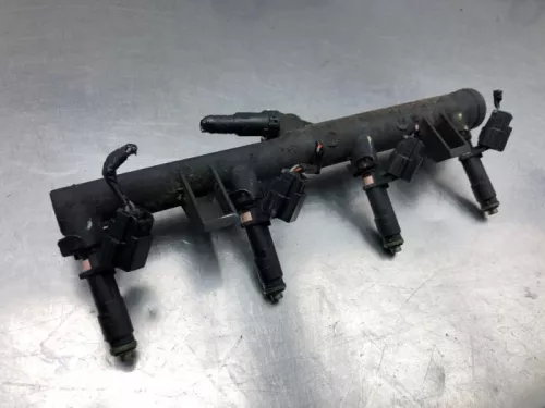 Injector (benzine injectie)-8236782 (21308844)