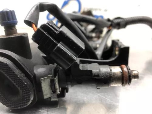 Injector (benzine injectie)-8166383 (20380922)