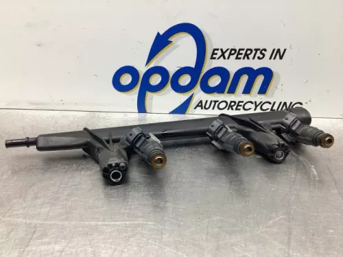 Injector (benzine injectie)-7737594 (17461246)