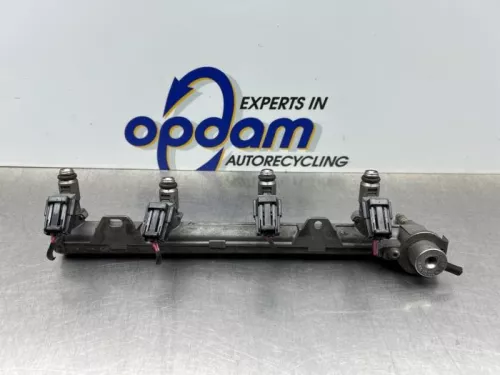 Injector (benzine injectie)-8280159 (21951107)