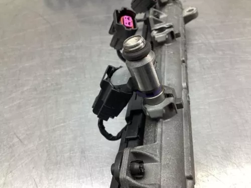 Injector (benzine injectie)-7877295 (15117761)