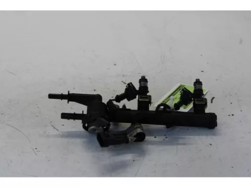Injector (benzine injectie)- (13185212)