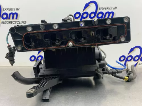 Inlaatspruitstuk-8253151 Inlaatspruitstuk-8253151