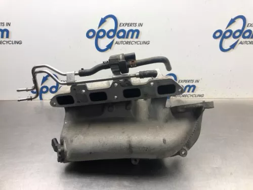 Inlaatspruitstuk-8066168 Inlaatspruitstuk-8066168