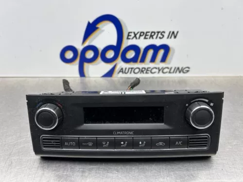 Kachel Bedieningspaneel-8264011 (21999722)