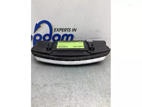 Kachel Bedieningspaneel-6125457