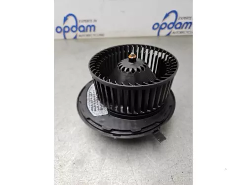 Kachel Ventilatiemotor-8190783 (22012635)