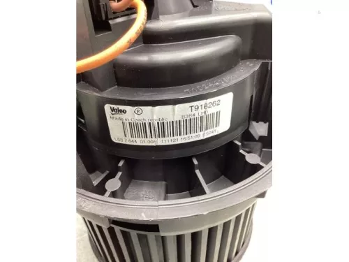 Kachel Ventilatiemotor-8044990 (19818410)