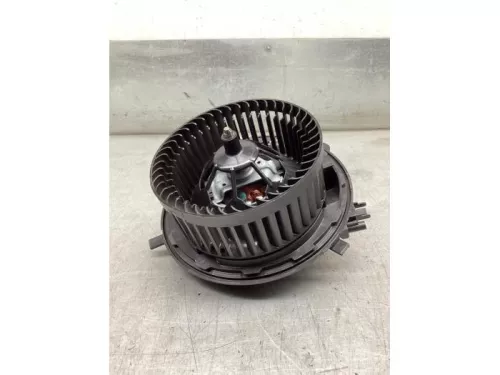 Kachel Ventilatiemotor-8219184 (21653574)