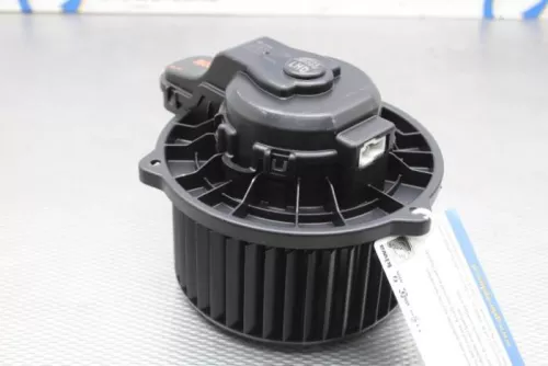 Kachel Ventilatiemotor-7617489 (16701968)