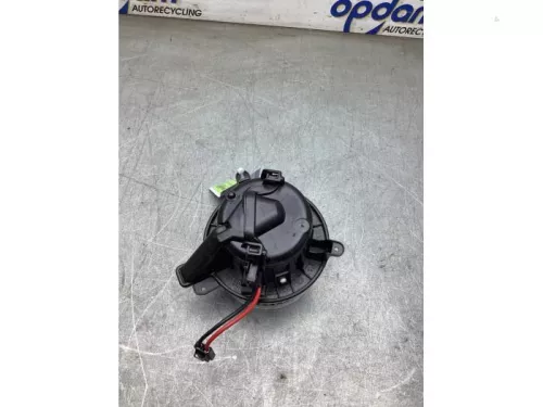 Kachel Ventilatiemotor-8219515 (22378905)