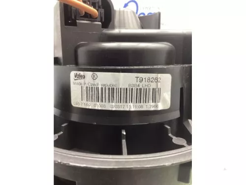 Kachel Ventilatiemotor-7716950 (16991516)
