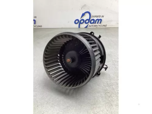 Kachel Ventilatiemotor-8195037