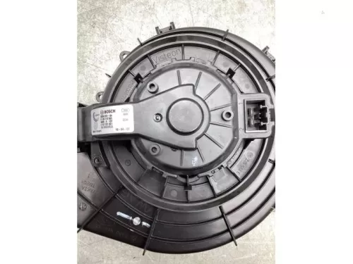 Kachel Ventilatiemotor-8063964 (19576179)