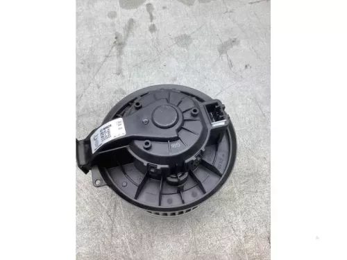 Kachel Ventilatiemotor-8196683 (21887975)
