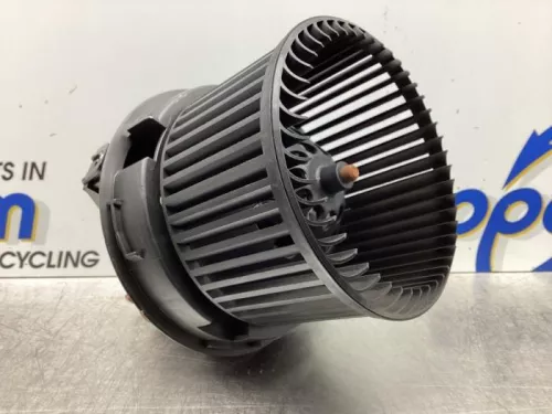 Kachel Ventilatiemotor-7614235 (17838292)