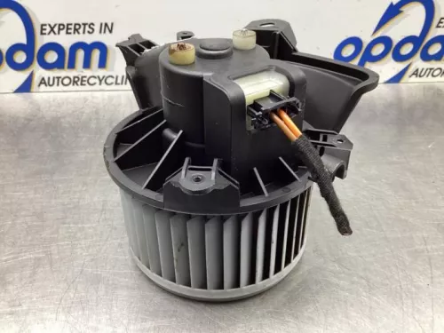 Kachel Ventilatiemotor-8029827 (19040953)