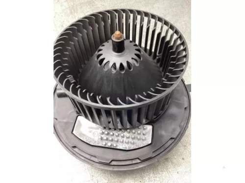 Kachel Ventilatiemotor-8254635 (22089006)