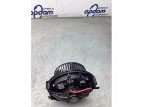 Kachel Ventilatiemotor-8254635 (22089006)