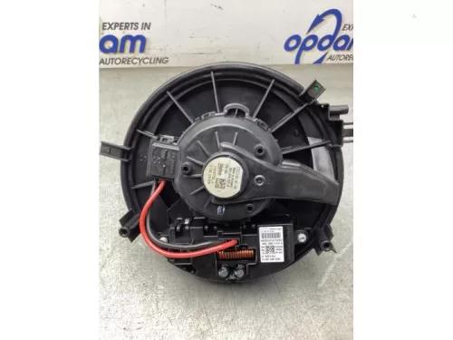 Kachel Ventilatiemotor-8254635 (22089006)