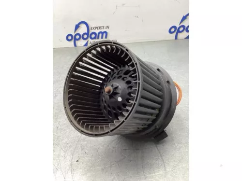 Kachel Ventilatiemotor-8023802