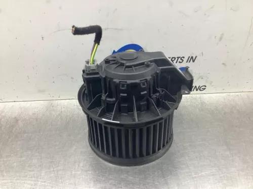 Kachel Ventilatiemotor-7991147 (18980530)