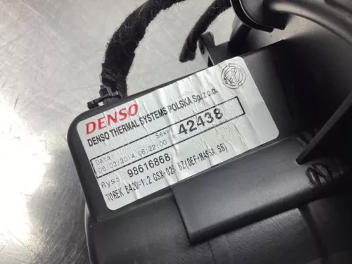 Kachel Ventilatiemotor-8094194 (19833412)