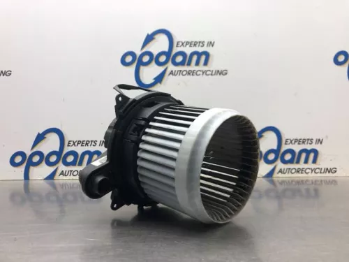 Kachel Ventilatiemotor-8072215
