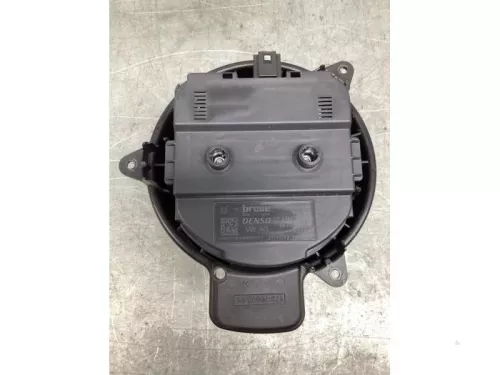 Kachel Ventilatiemotor-8154837 (21571158)
