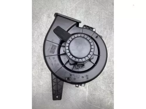 Kachel Ventilatiemotor-7941733 (18643164)