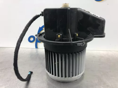 Kachel Ventilatiemotor-7364359