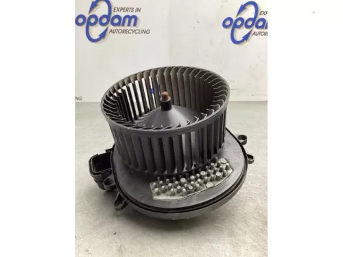 Kachel Ventilatiemotor-8122800