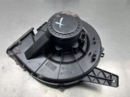 Kachel Ventilatiemotor-8210576 (22399561)