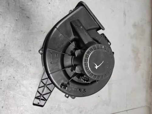 Kachel Ventilatiemotor-8204835 (21859155)
