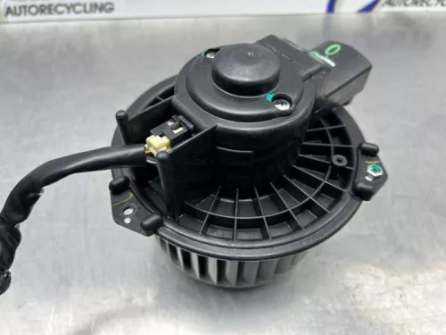 Kachel Ventilatiemotor-8253146 (22096335)