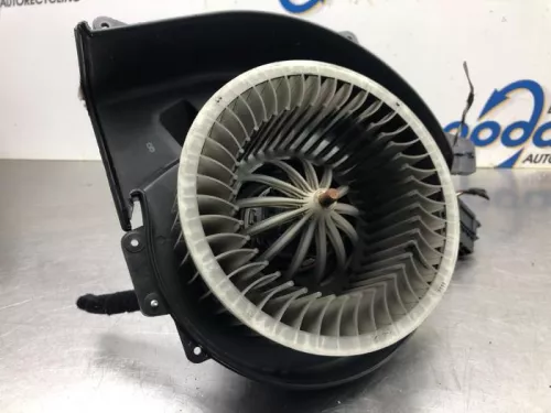 Kachel Ventilatiemotor-8119079 (19769247)