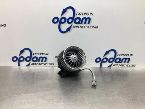 Kachel Ventilatiemotor-7581084