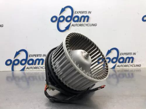 Kachel Ventilatiemotor-8131531