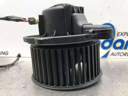Kachel Ventilatiemotor-7577066 (16714572)