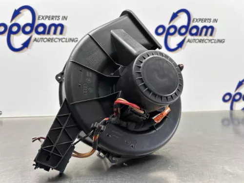Kachel Ventilatiemotor-8299790 (22308442)
